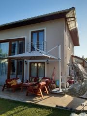 84 MM GÖVDELİ ALAÇATI ELİT YANDAN DİREKLİ KATLANIR ŞEMSİYE (DİKDÖRTGEN)